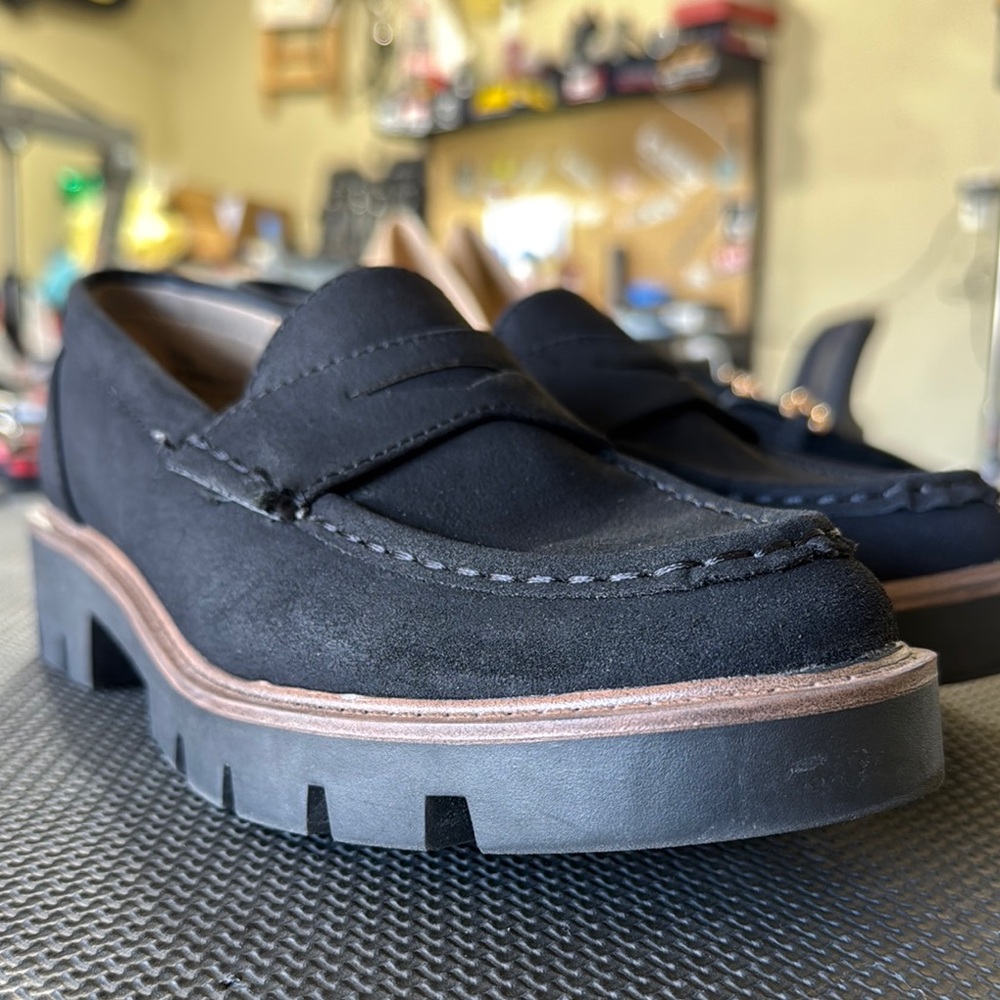 Cliffs by WHITE MOUNTAIN Black Slip-On Loafers Timeless Design
